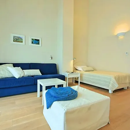 Villa Mirna